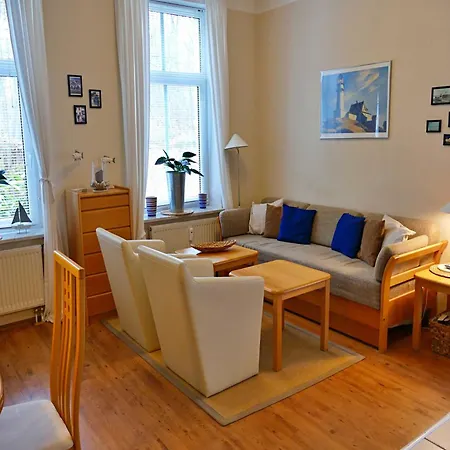 Apartment Waldstrasse 03