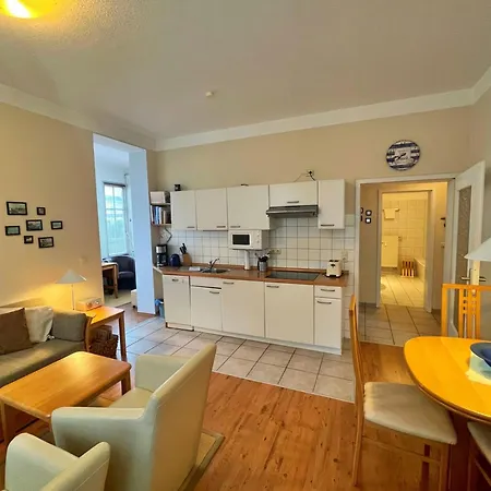 Appartement Waldstrasse 03