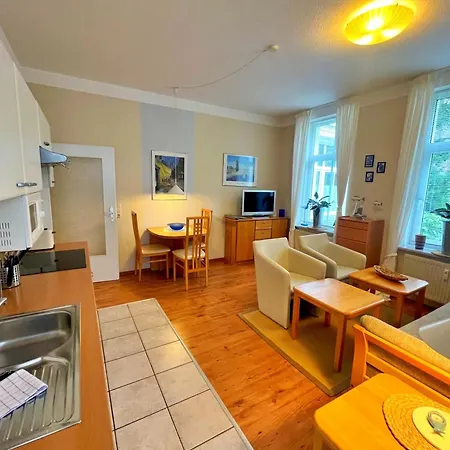 Waldstrasse 03 Daire *