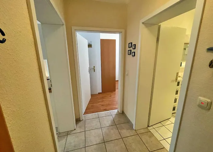 Апартаменты Waldstrasse 03 *